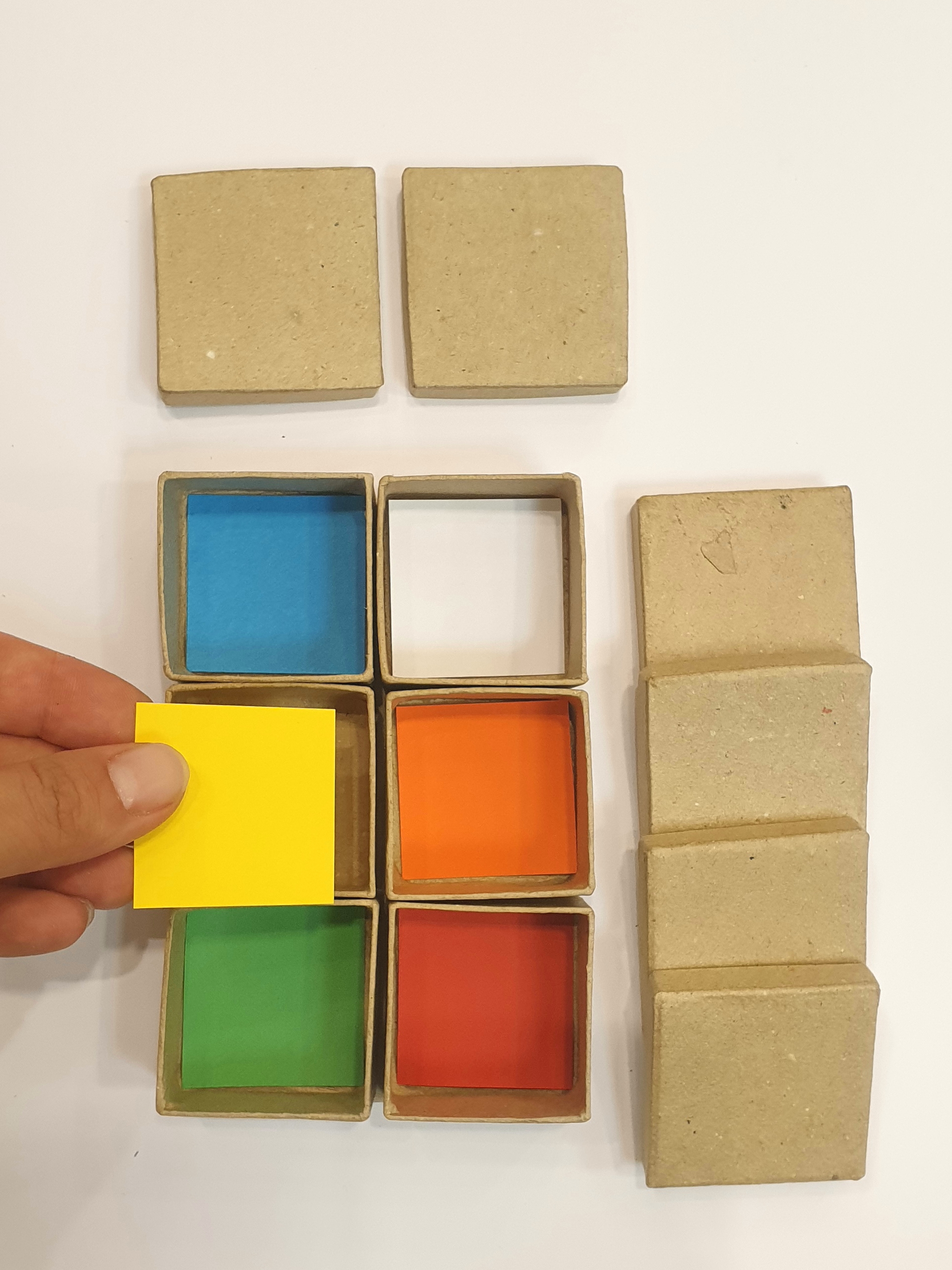Vstavljanje barvnih kvadratov